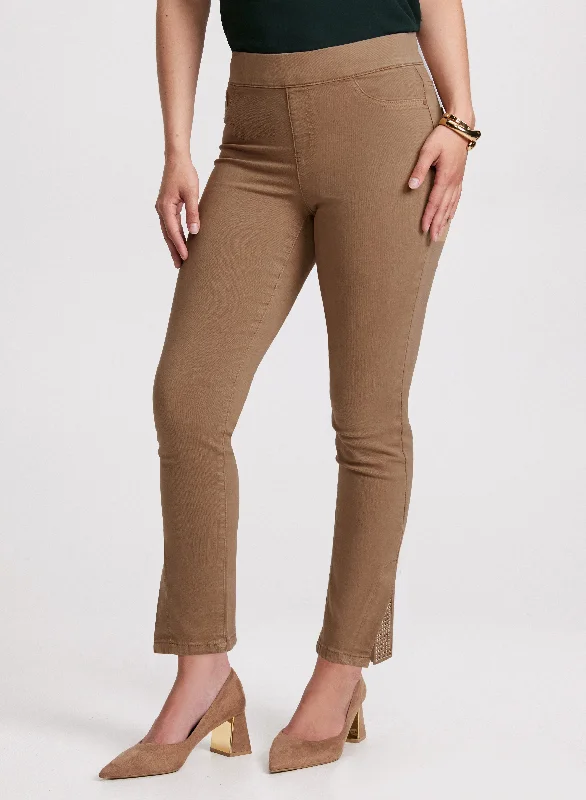 Embellished Slit Hem Jeans